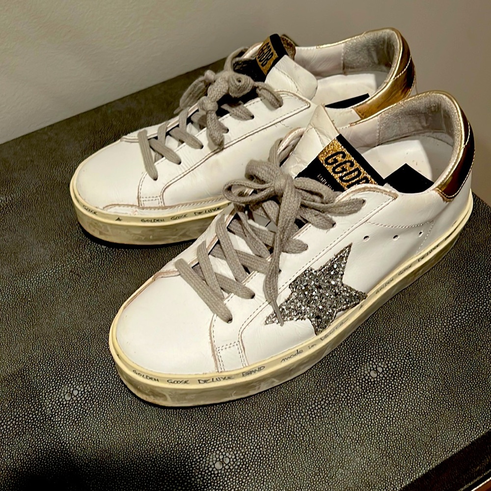 Golden Goose Sneakers